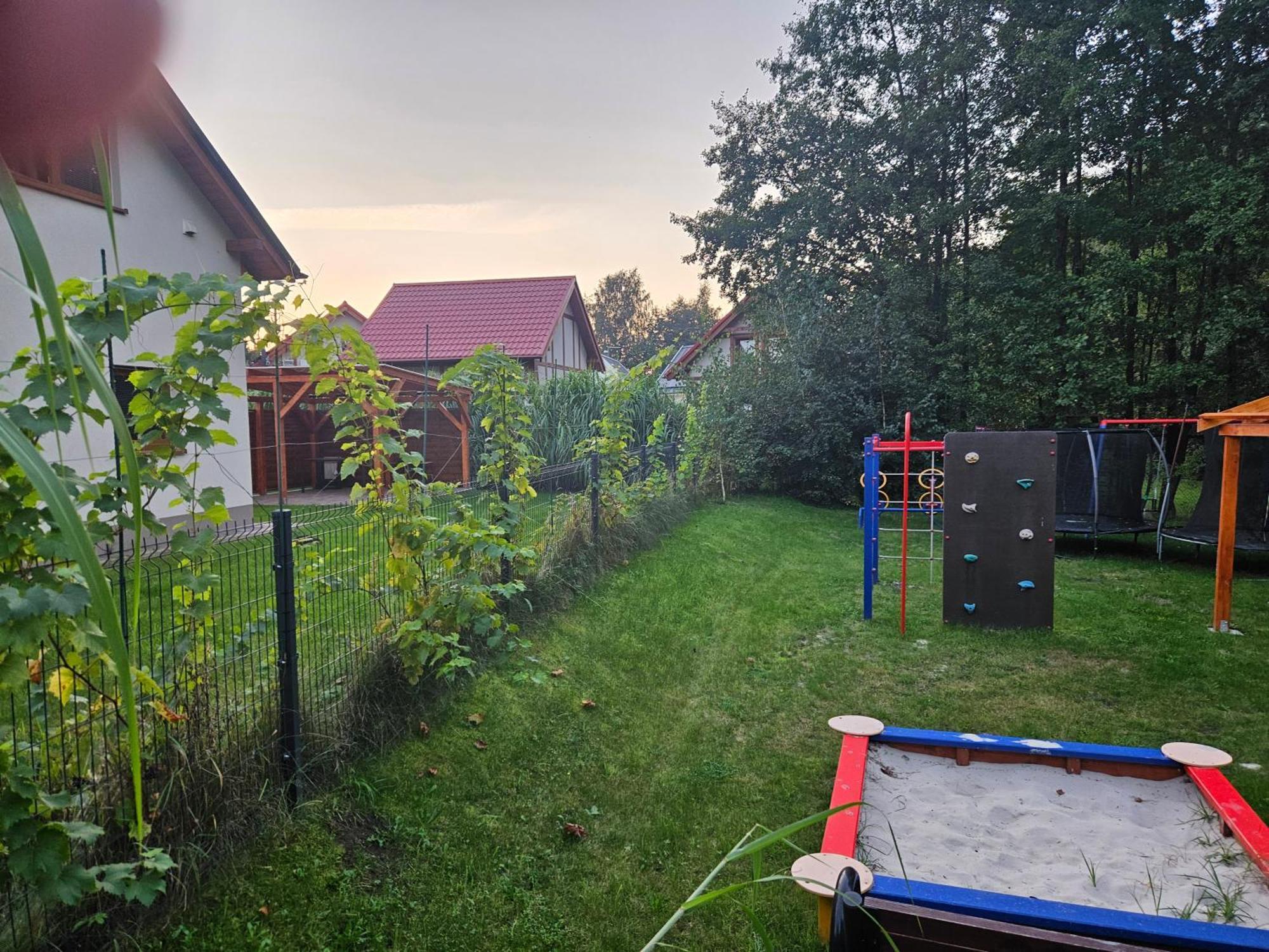 Osada Cztery Pory Roku - Dom Jesien Villa Kopalino Eksteriør billede